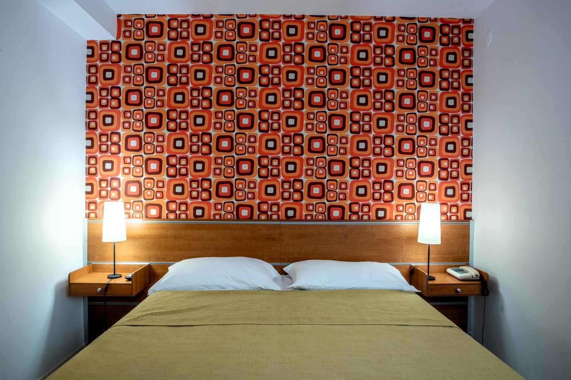 Hotel Argentina Градо Екстериор снимка